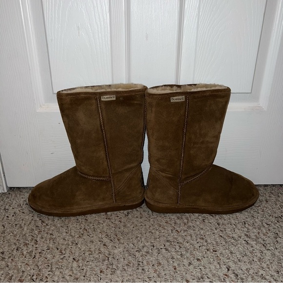 Bearpaw Boots - Picture 3 of 7